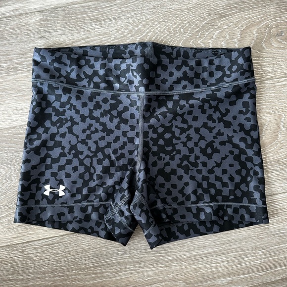 Under Armour Mini Biker Active Workout Shorts - Grey and Black - Picture 1 of 2